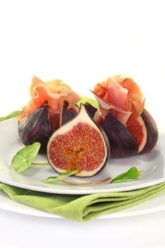 Figs with ham