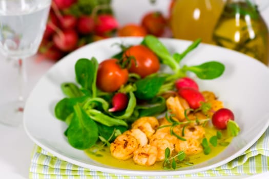 Fried prawns,lamb's lettuce