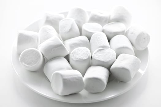 Marshmallows on plate