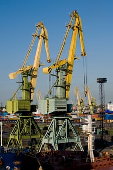 Port cranes