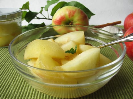 Apple compote