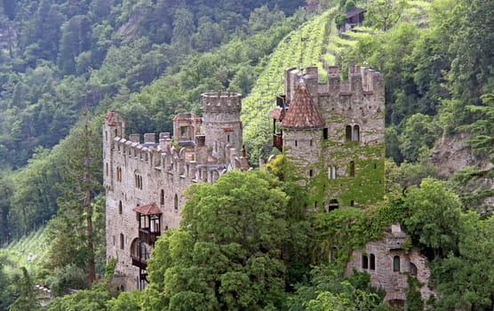 Brunnenburg (Dorf Tirol)
