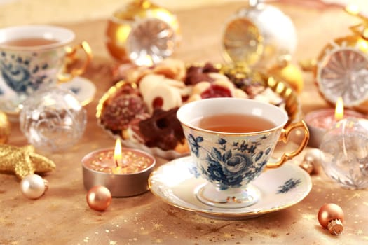 Hot tea with sweet cookies