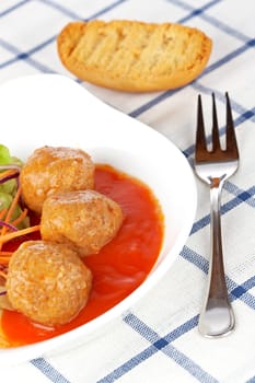 Meatballs with salad