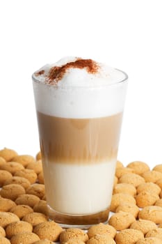 Latte macchiato between amarettini