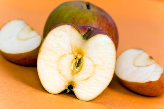 Apples without (New York)