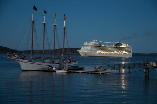 Cruise ship
