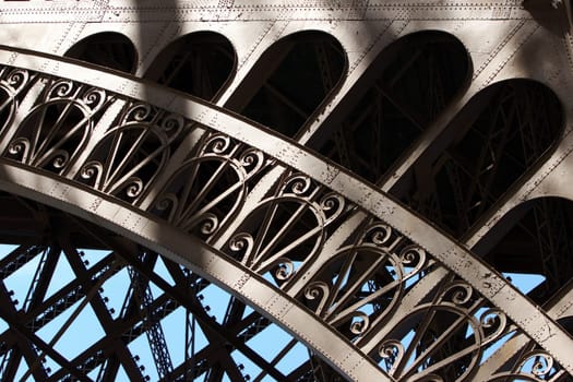 Arch structure