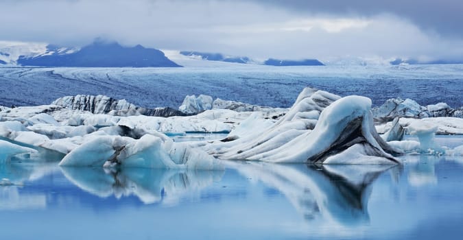 Jokulsarlon Glacial Lagoon, Vatnajokull, Iceland