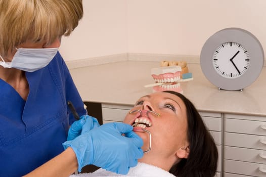 Dentist