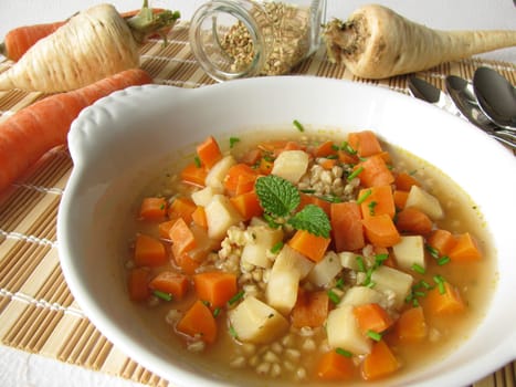 Buckwheat soup with parsley root