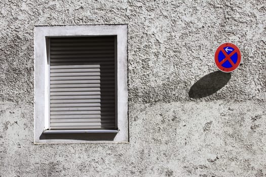 Window and no-stopping sign