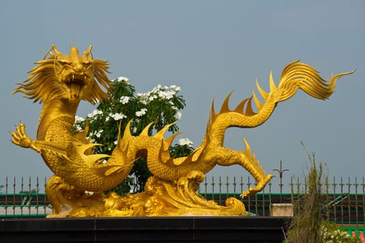 Chinese Dragon Statue