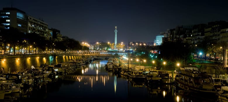 Bastille by night - Paris