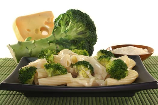 Tortiglione with broccoli cheese sauce