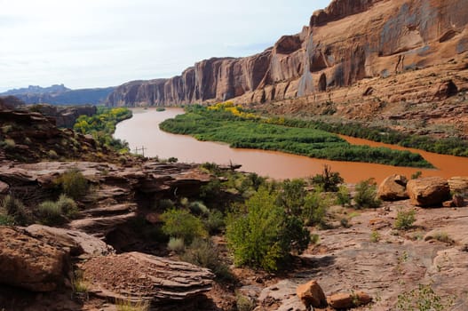 Moab Rim Jeep Trail above Colorado River