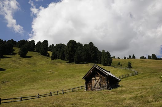 Hut on the Alpe di Villandro