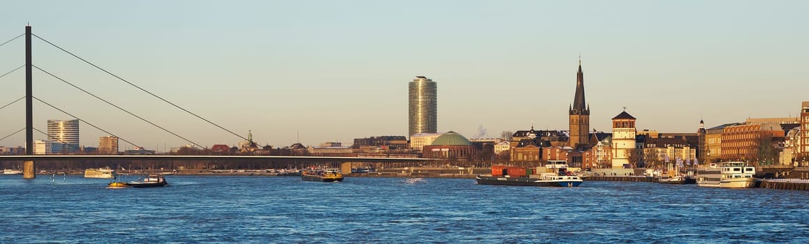 Düsseldorf am Rhein