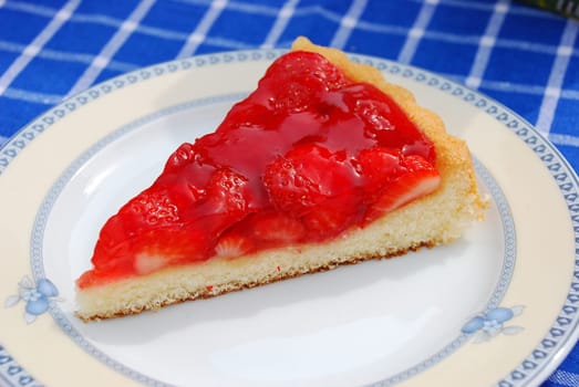 Strawberry cake