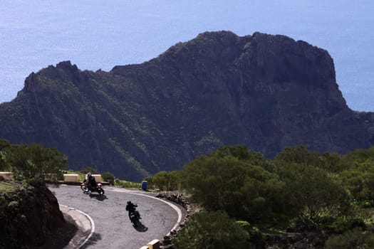 Serpentines to Masca