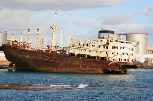Sunken ship