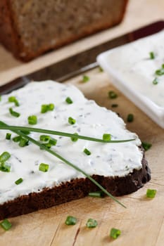Quark bread