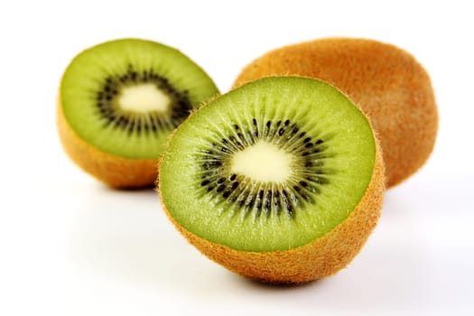 Kiwis - Kiwi with sliced kiwi half