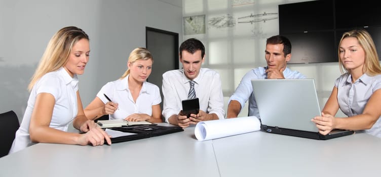 Group of business people meeting in the office