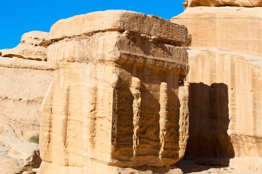 Petra Block Grave