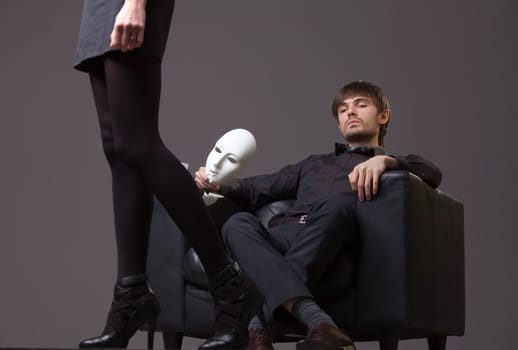 man treats woman with contempt