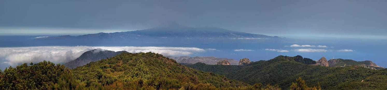 Garajonay with Tenerife