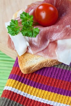 Ham toast
