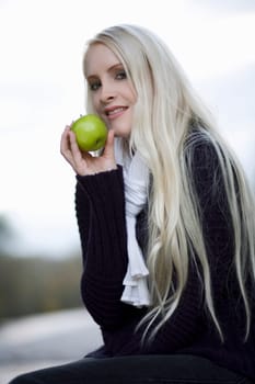 green apple