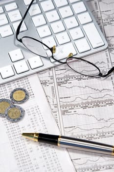Business finance graphs of a working capitalist
