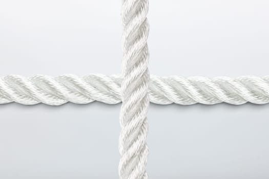 Strong nylon rope overlapping in a cross