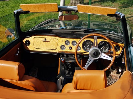 Vintage sport car TR-6
