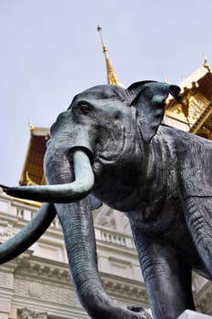 details of a temple in bangkok