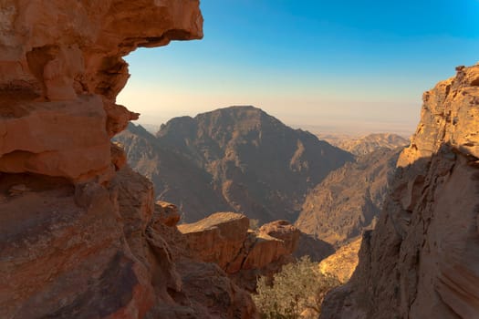 Endless expanse,endless wasteland
