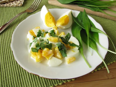 Egg salad with wild garlic