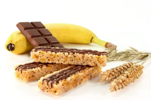 a muesli bar with raspberries and blueberries