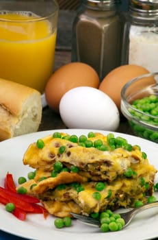 Omelet with petits pois and ingredient