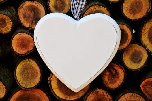 Heart Wood Natural