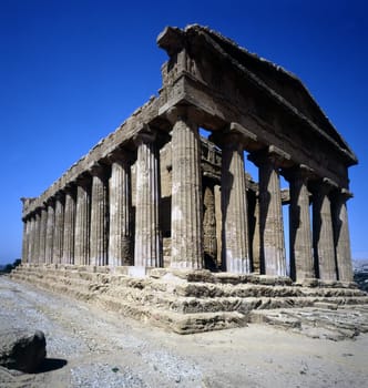 Temple of Concordia(430 BC), Agrigento, Sicily