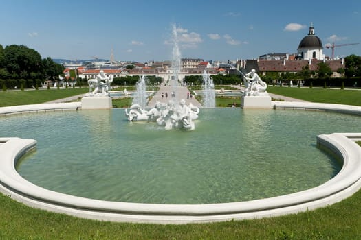 Belvedere Palace,park with pond and fountain