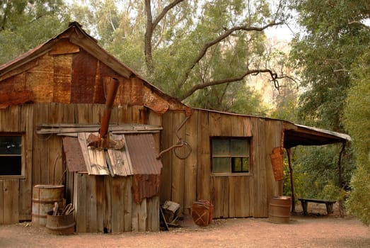 Old rustic and abandoned cabin in the southwest USA