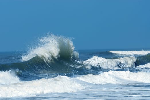 A big and powerful wave breaking