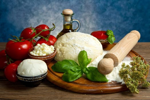 ingredients for homemade pizza