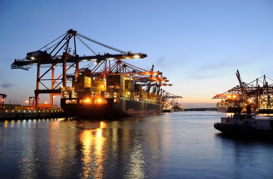 Container ship