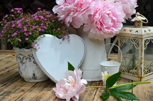 Patio Garden Flowers Decoration Table