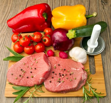 red meat with fresh vegetables